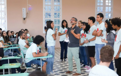 Estudantes do Colégio Antônio Vieira têm acesso a 30 palestras sobre carreiras do mundo do trabalho