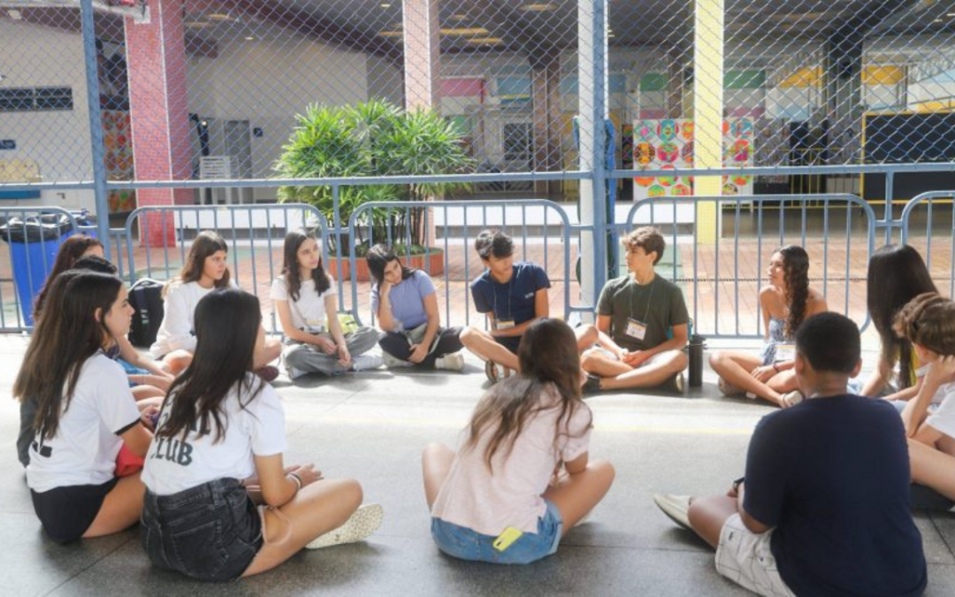 Encontro de Jovens Transformadores prepara estudantes para desenvolver liderança inaciana