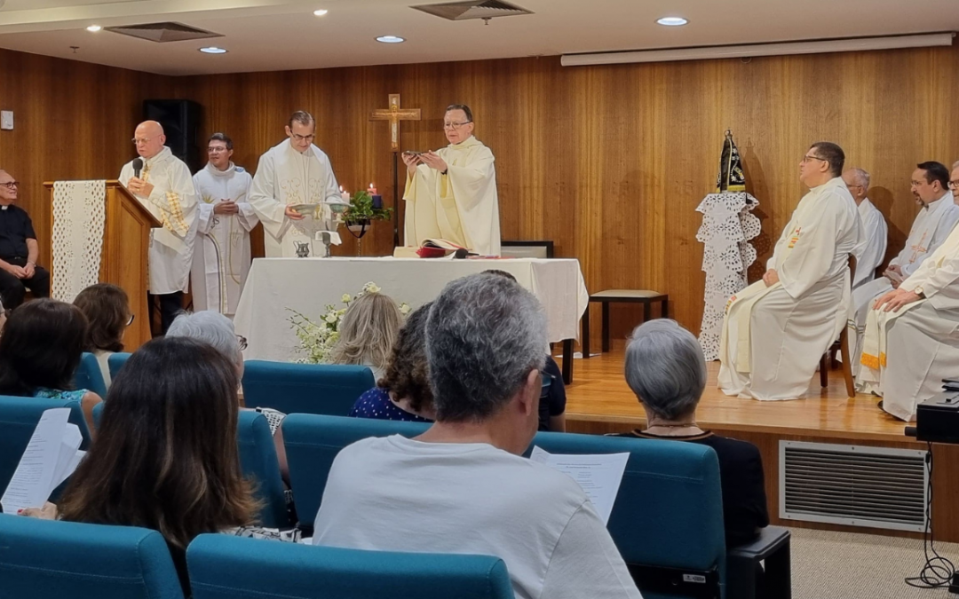 Pe. Luiz Fernando Klein, SJ, celebra 50 anos de sacerdócio