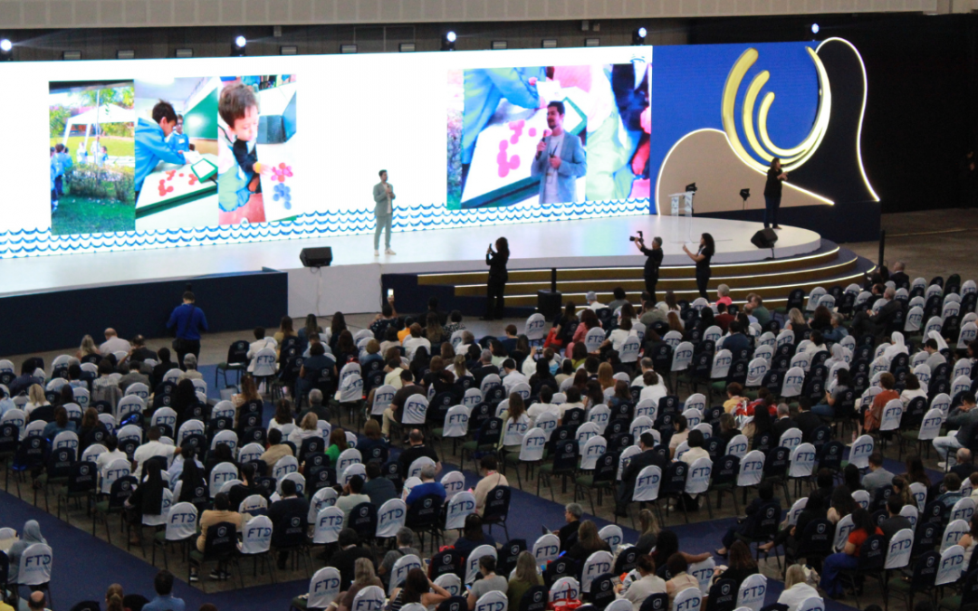RJE marca presença no Congresso da Anec e reafirma compromisso com a educação católica