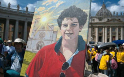 Católicos podem visitar, no santuário do Vieira, relíquia de 1º grau de Carlo Acutis, primeiro santo da geração millennial