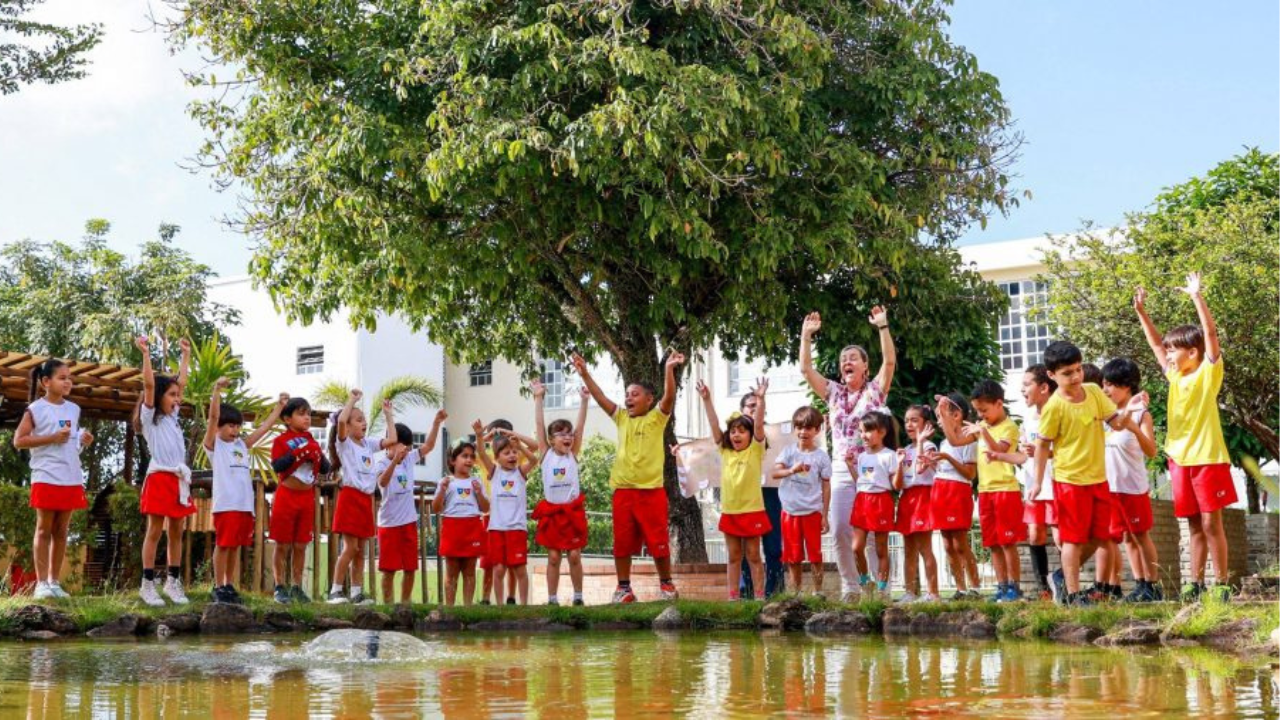 Evento no Colégio Antônio Vieira promove conscientização ambiental entre crianças e jovens a partir de temas da COP30