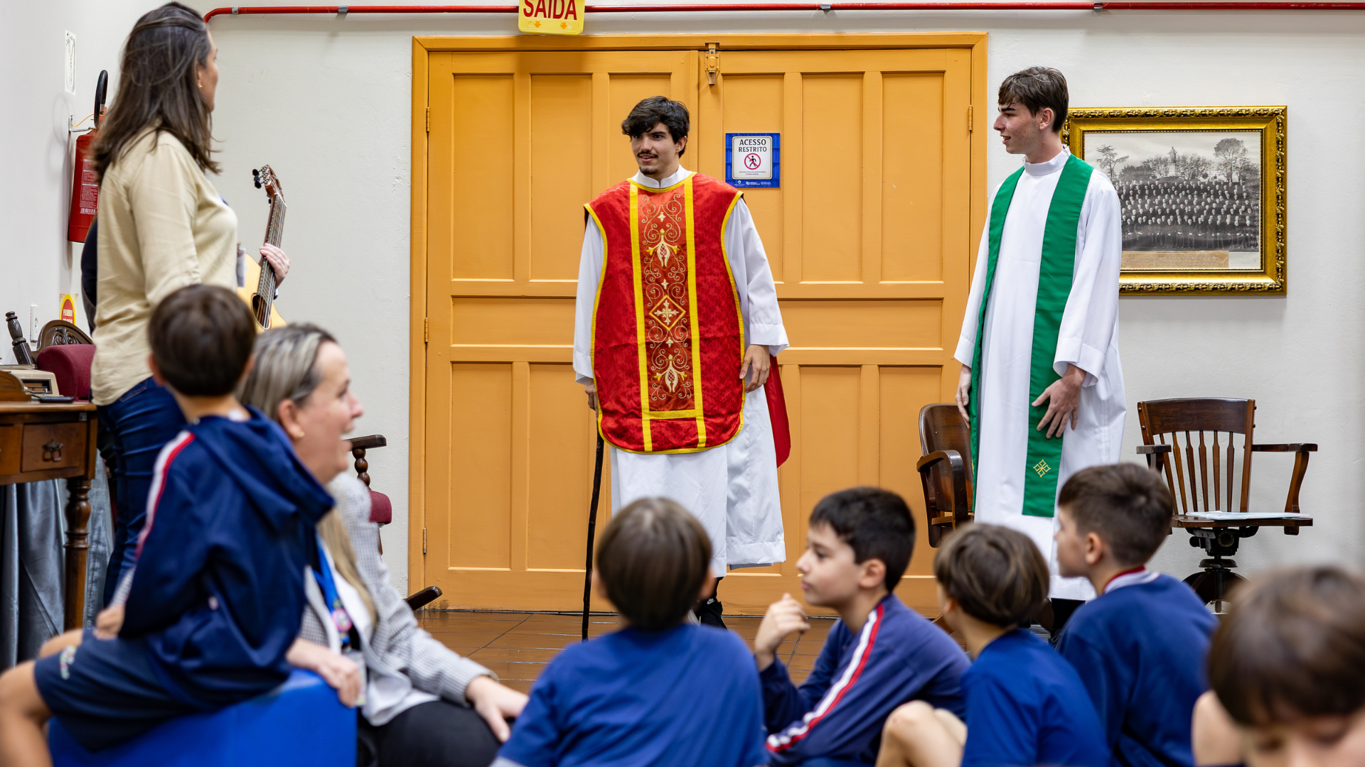 Troca de cartas sobre Santo Inácio aproxima estudantes do Colégio Catarinense